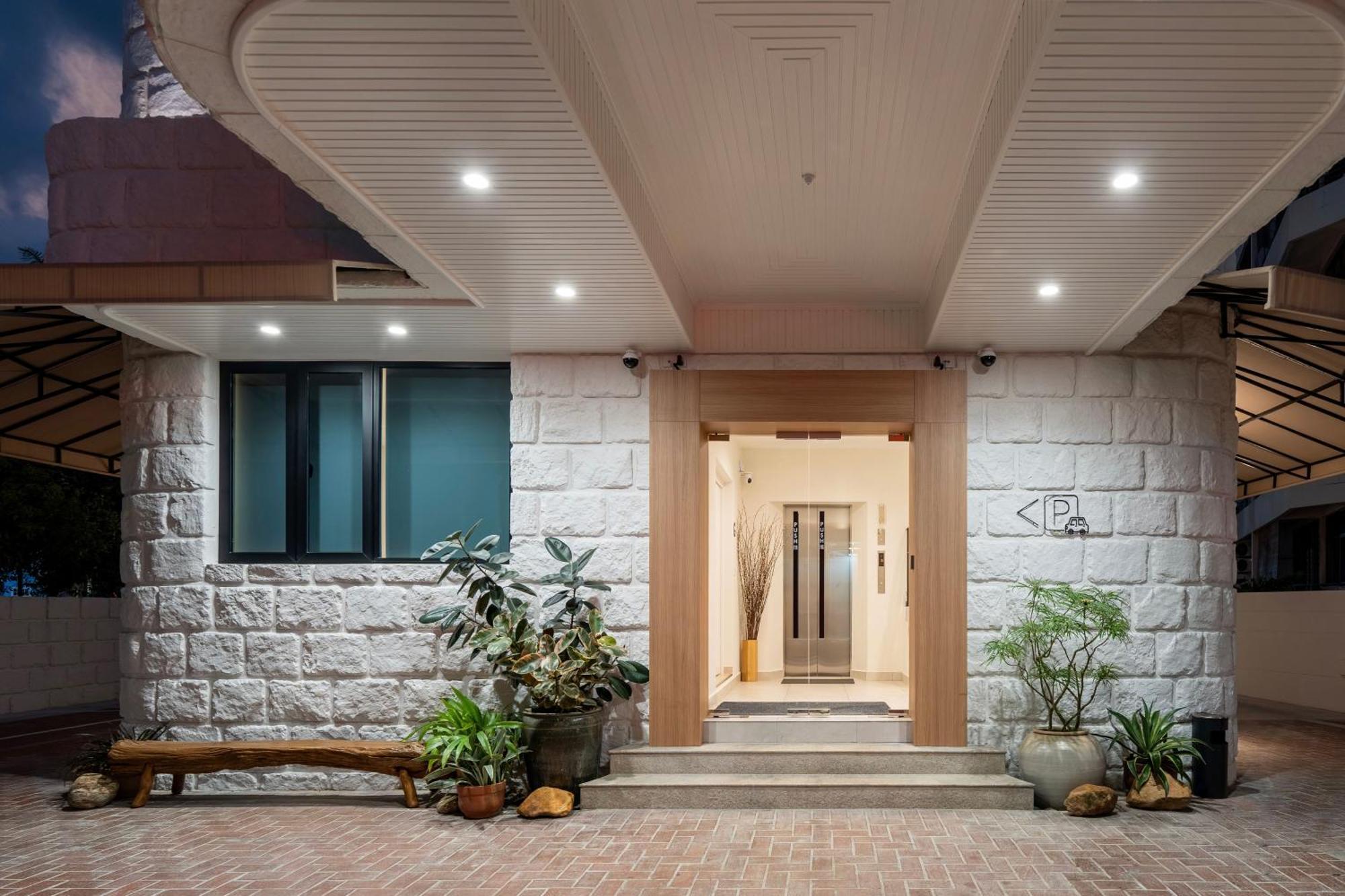 Codrington House - Boutique Apartments George Town Exterior foto